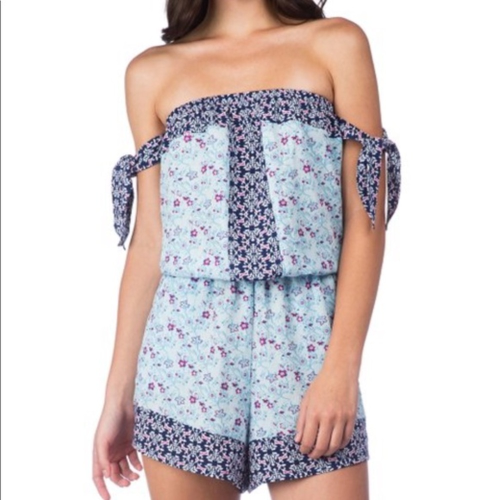 LUCKY BRAND Tile To Bloom Swim Coverup